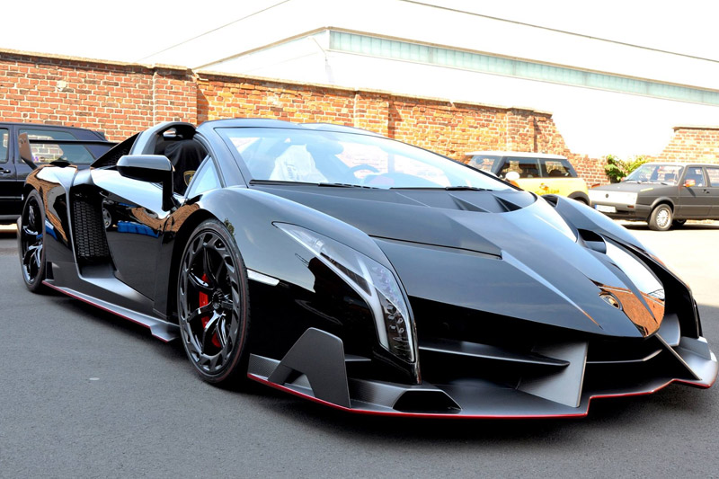 1. Lamborghini veneno roadster